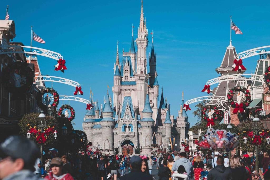 סאריס Le Cocon De La Garonne*Disney*Val D'Europe*Paris* מראה חיצוני תמונה